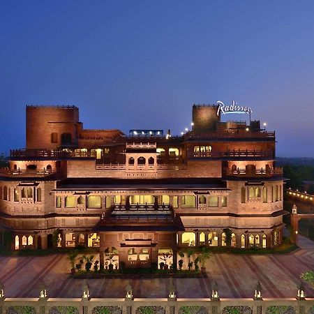 Radisson Jodhpur Hotel Jodhpur  Exterior foto The Oberoi Udaivilas Palace